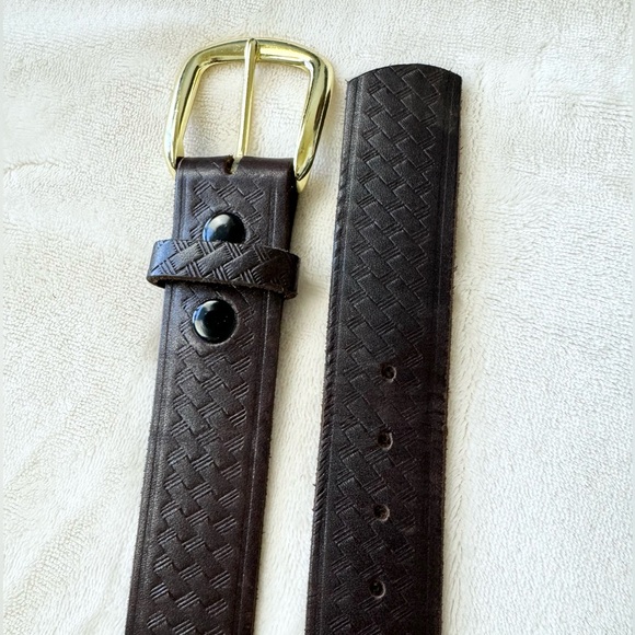 Amish Handcrafted Western Embossed Basket Weave Leather Belt Made in USA Sz 36 - Picture 3 of 10